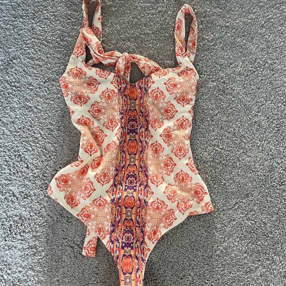 Free people bodysuit
